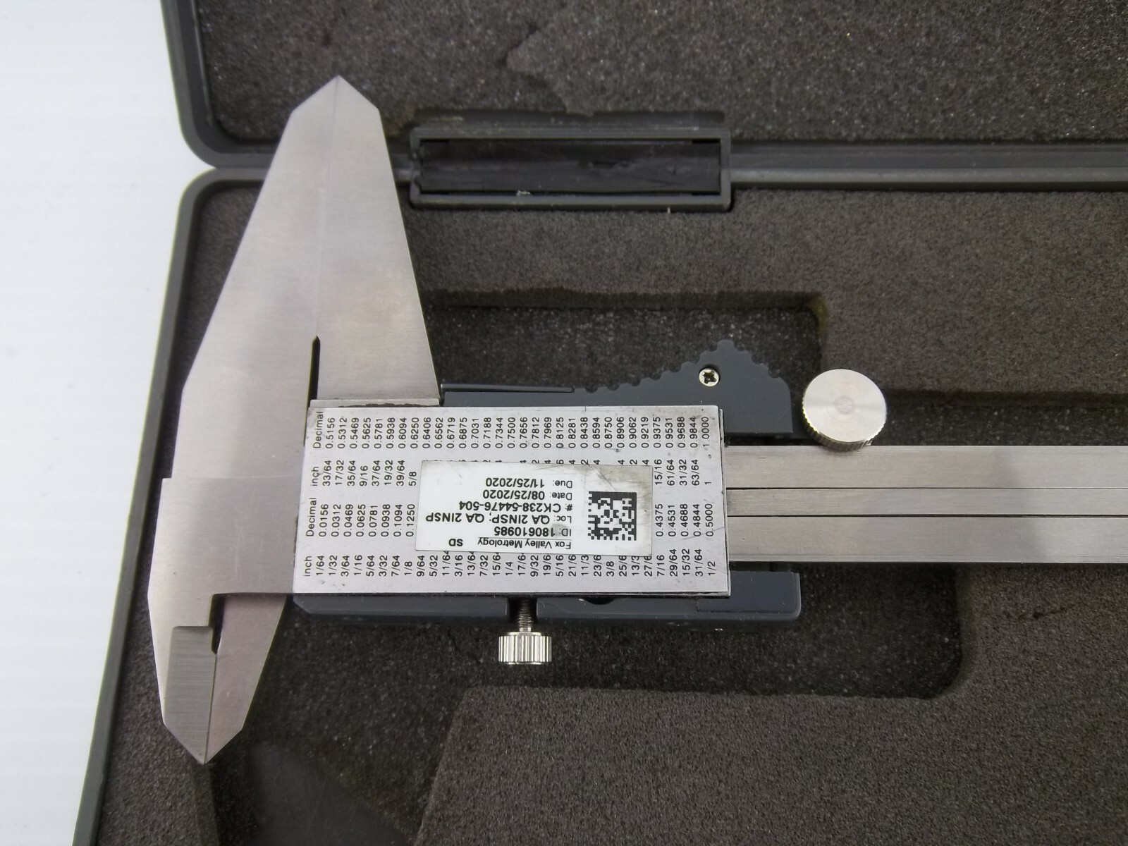 SPI 29-004-9 0 to 12″ Range 0.0005″ Resolution, IP54 Electronic Caliper