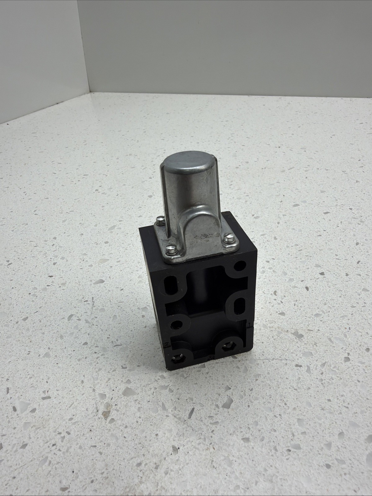 NEW ARO 401-A 400 SERIES CIRCUITRY VALVE