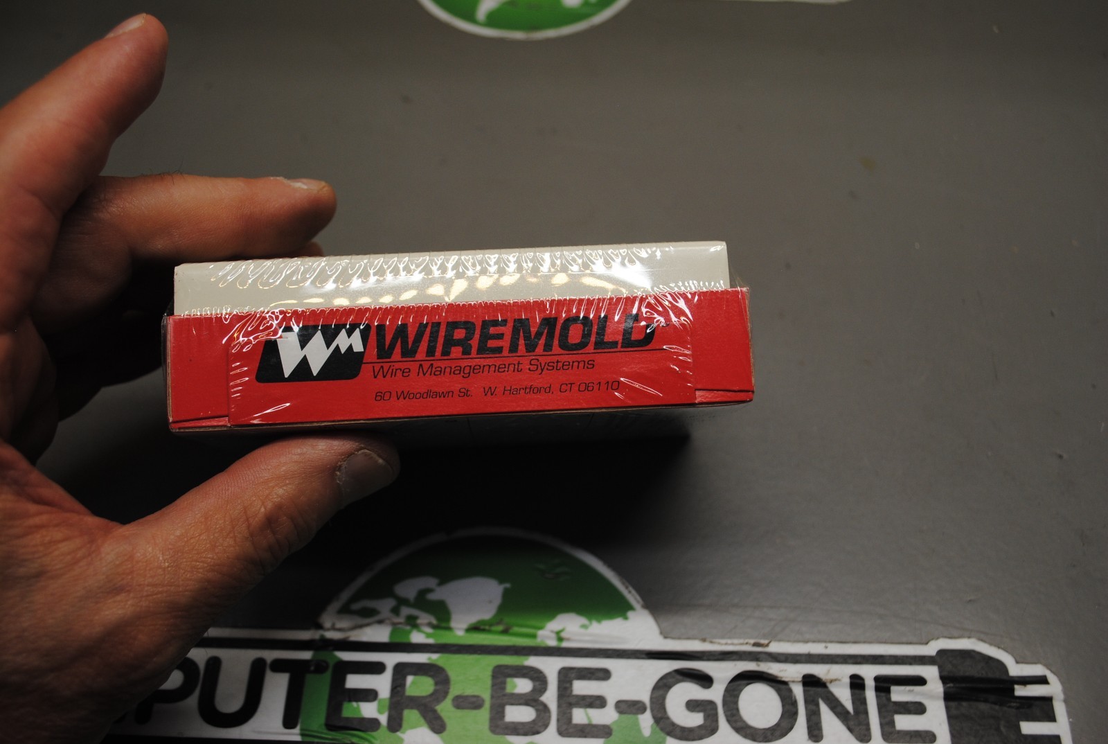 Wiremold V5747 Shallow Switch Receptacle Box 1 Gang Metal 1-3/8″ Deep FREE SHIP