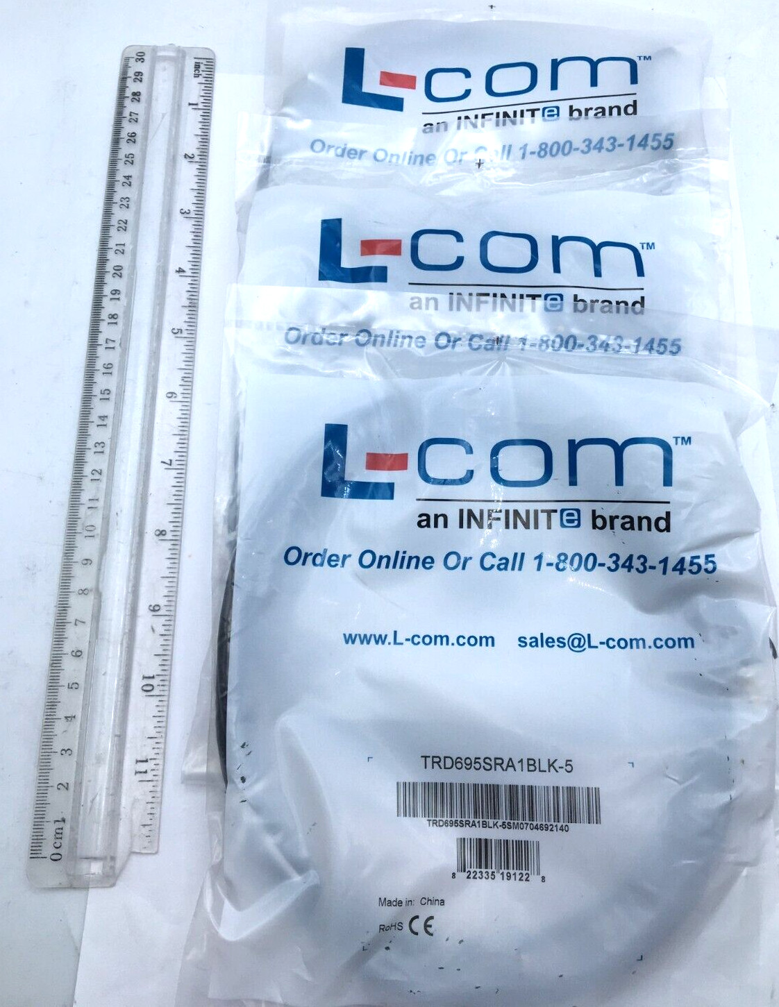 L-Com Lot of 3 Modular Plug to Plug R Angle RJ45 Ethernet 5′ TRD695SRA1BLK-5 NIP