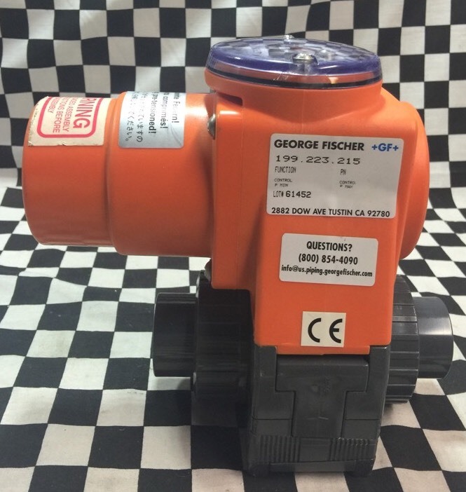 George Fisher +GF+ Pneumatic Actuated 2 Way Valve 1.25″ Socket 199.223.215 #153C