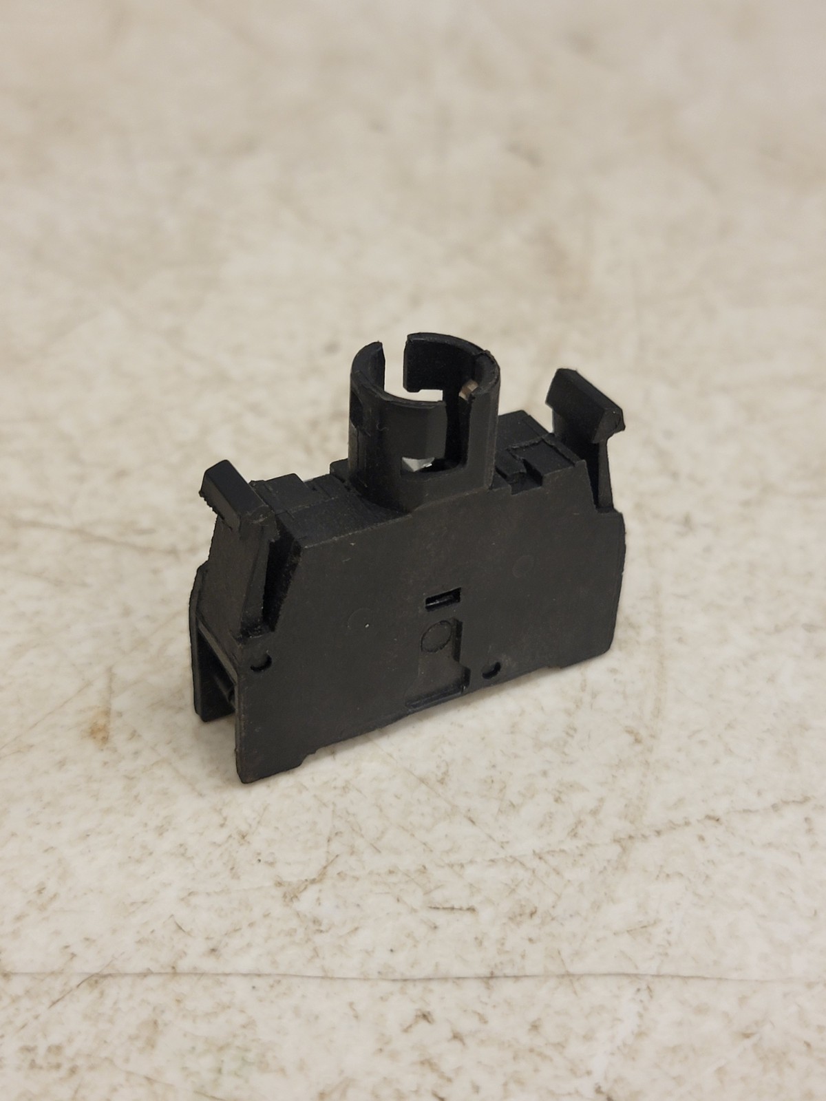 (6) Allen Bradley 800E-3D0 Ser A Pilot light module 250V