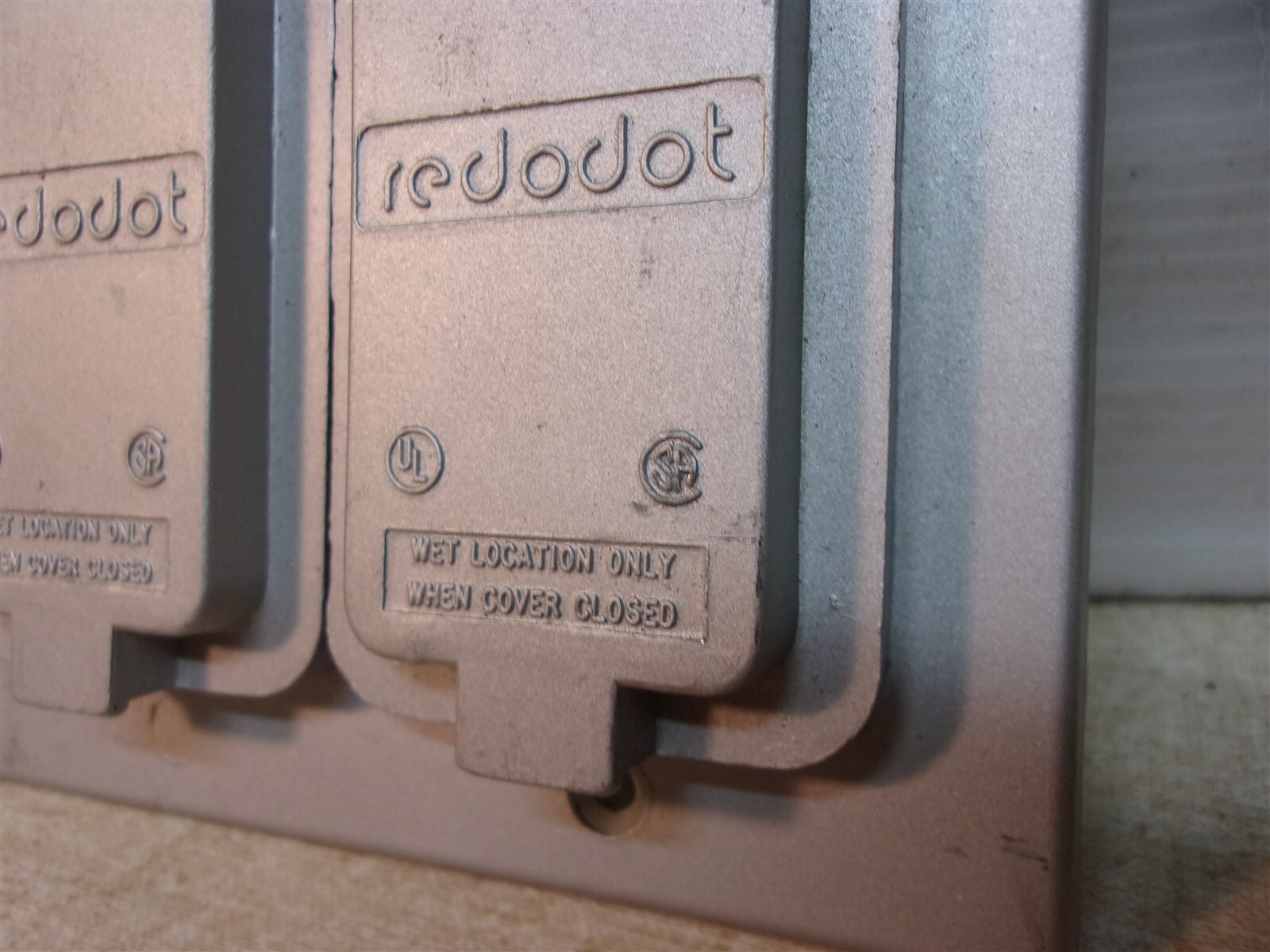 NEW Redodot Duplex Wet Location Receptacle *FREE SHIPPING*