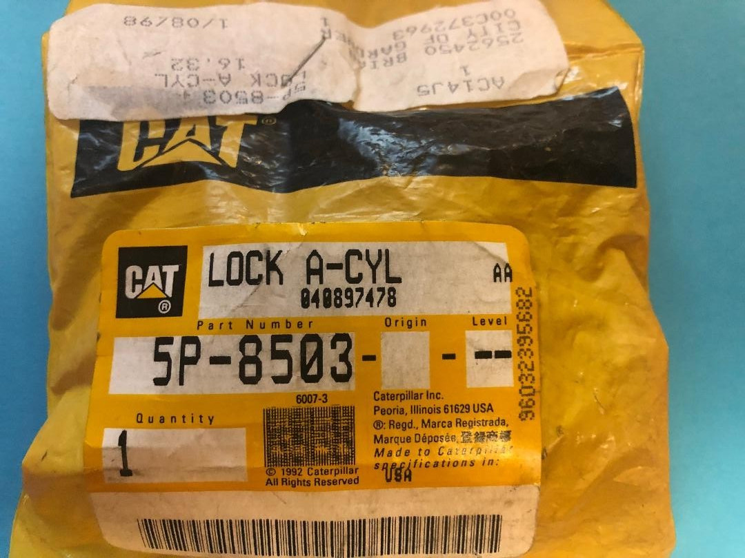 NOS Genuine CATERPILLAR Corporate Key Lock Cylinder #5P-8503 Made in the USA