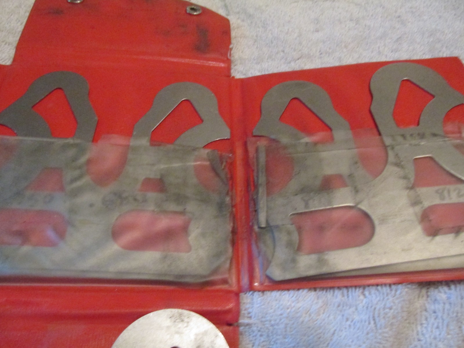 SPI 30-685-2 Radius Gage 8 Piece Set: Stainless Steel, 9/16″ to 1″ Radius USED +