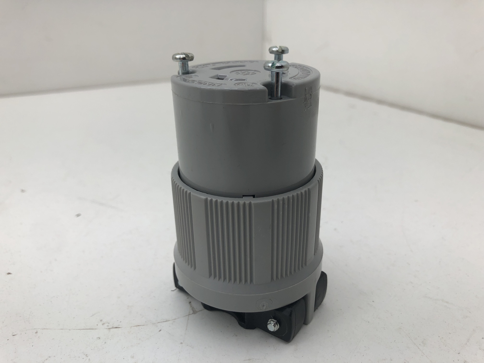 (Qty.2) ARROW-HART 6214 250V LOCKING CONNECTORS