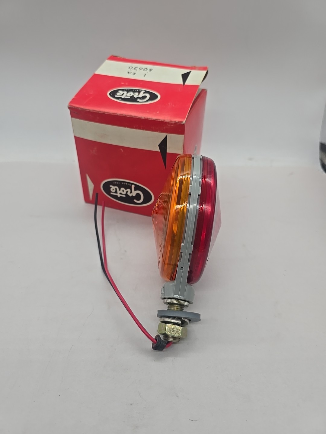 Grote 5522 Amber Red Signal Light Lamp Double Face Skyjack 121477AA