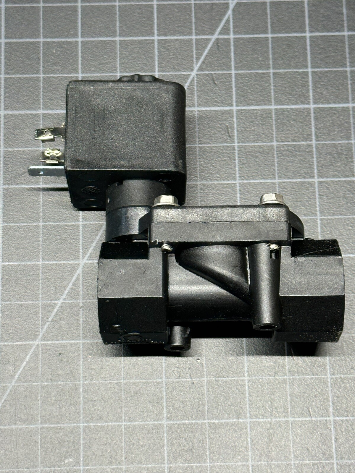 Spartan Scientific Solenoid Valve – 1/2″ NPT 2NC 120VAC 150PSI – 3585-020-9237B