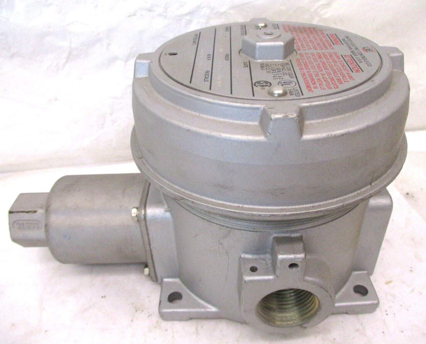 United Electric J120-S164B 4-200 PSI .28-13.79 BAR 1400kPA A7217WVS