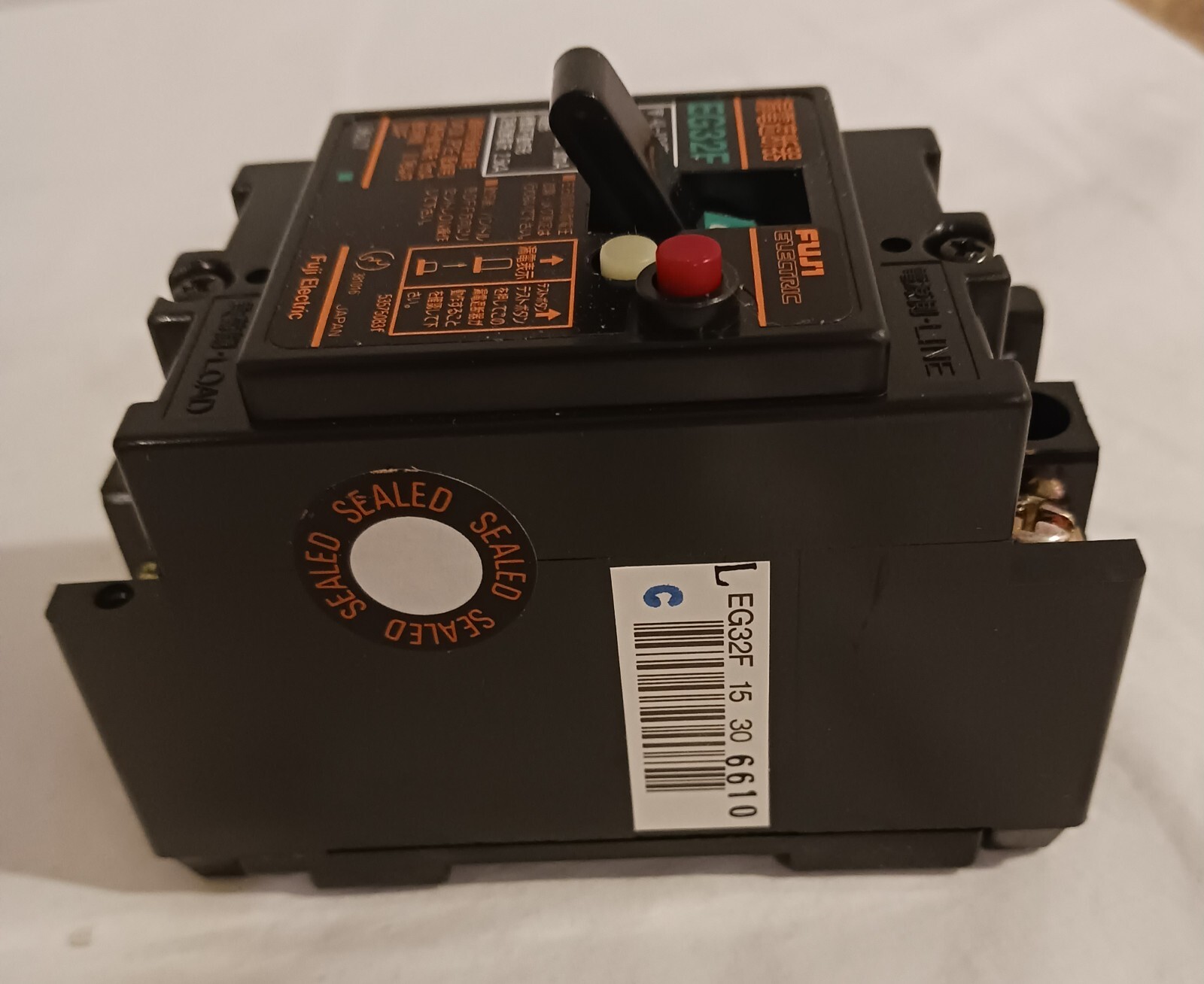 FUJI Electric EG32F Earth Leakage Breaker. 15A. New in box. Free Shipping.