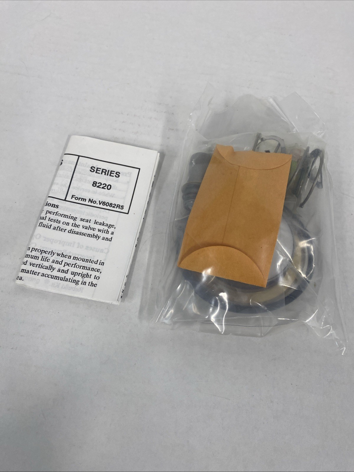 ASCO RED-HAT valves rebuild kit 304392 BRAND NEW SERIES 8220 DAMAGED BOX