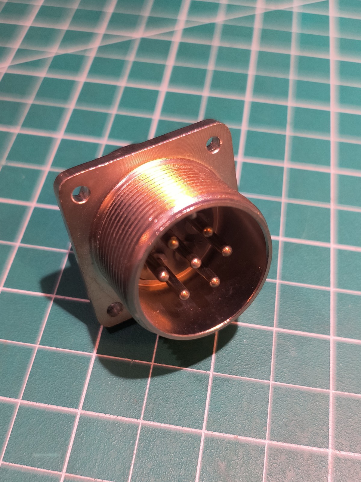 ITT CANNON MS3102E20-15P
