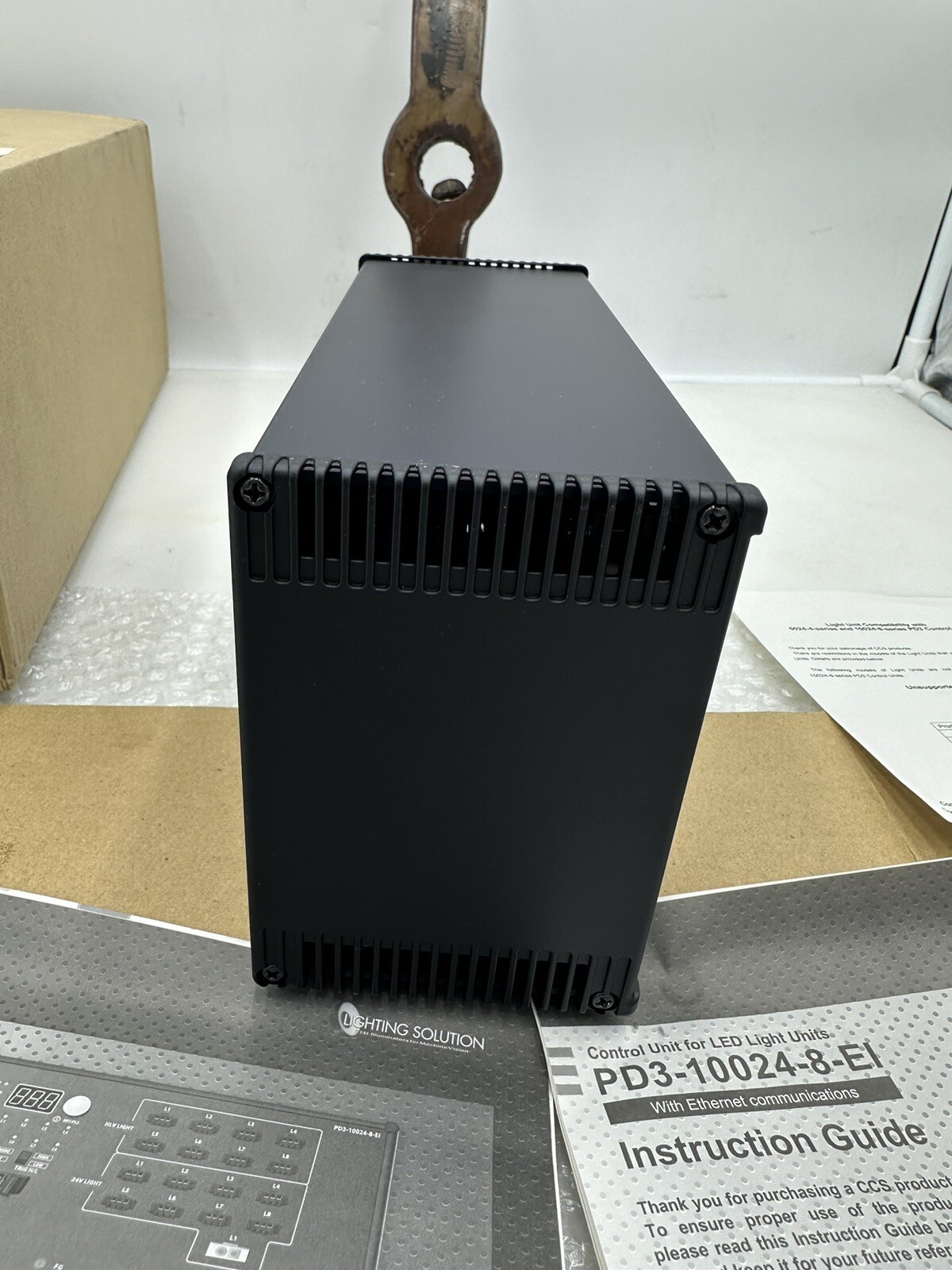 CCS PD3-10024-8-EI Digital Control Unit for LED Light Units 8-Chan 24VDC NEW OEM