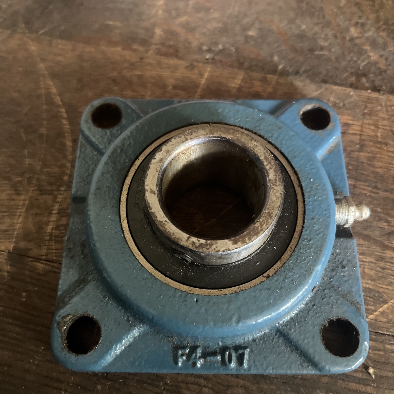 NOS MCGILL FLANGE BEARING FC4-25-1 3/8