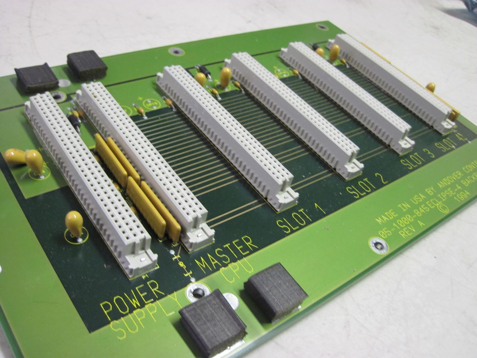 100% WARRANTY Andover Controls 05-1000-845Eclipse-4 Backplane Board 05-1000-84