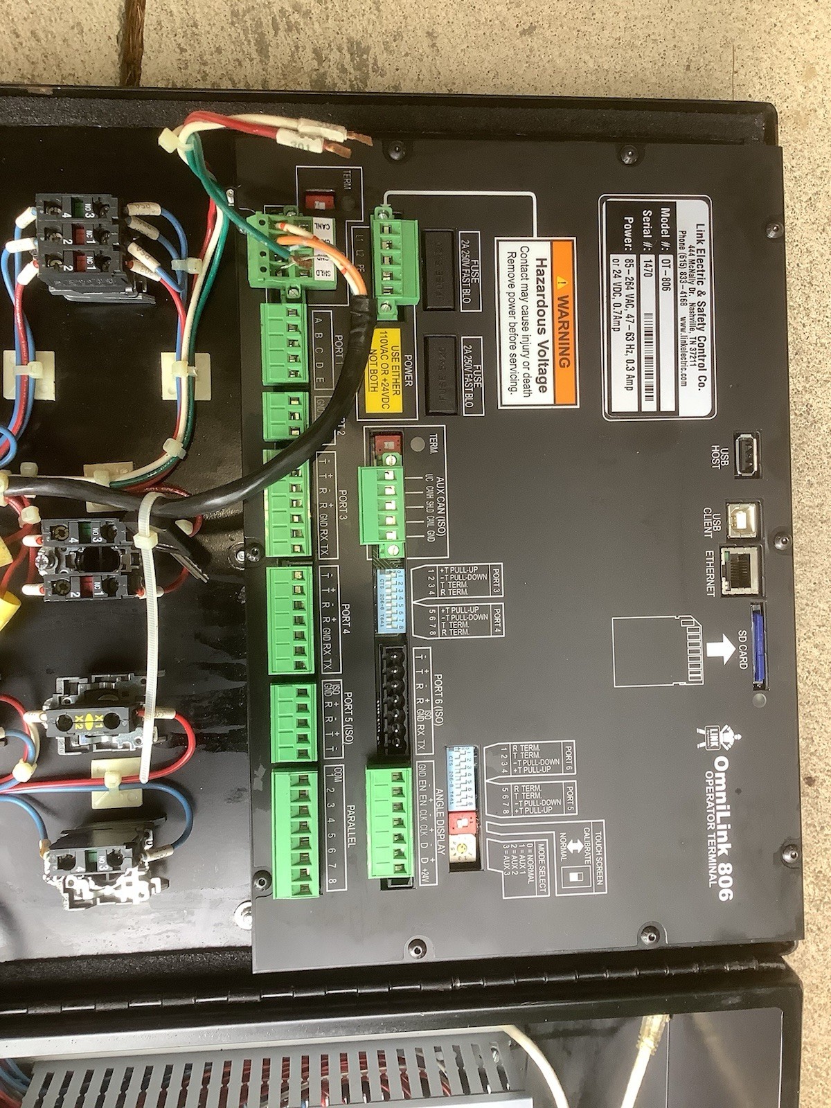 USED LINK ELECTRIC Omnilink 806 LCD OPERATOR TERMINAL & Cables off Working Press
