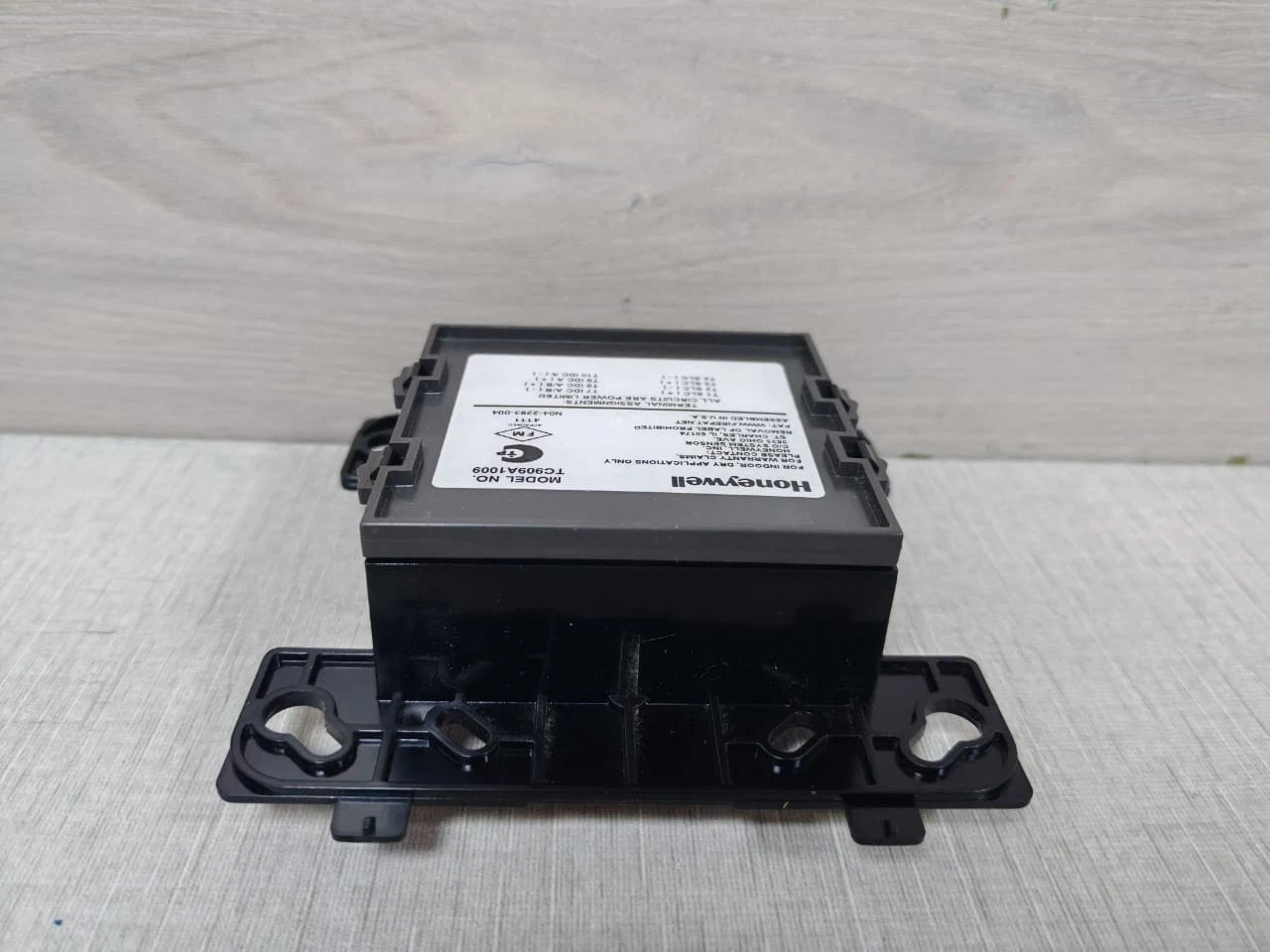 Honeywell TC909A1009 Monitor Module with Eclipse Technology New Unit