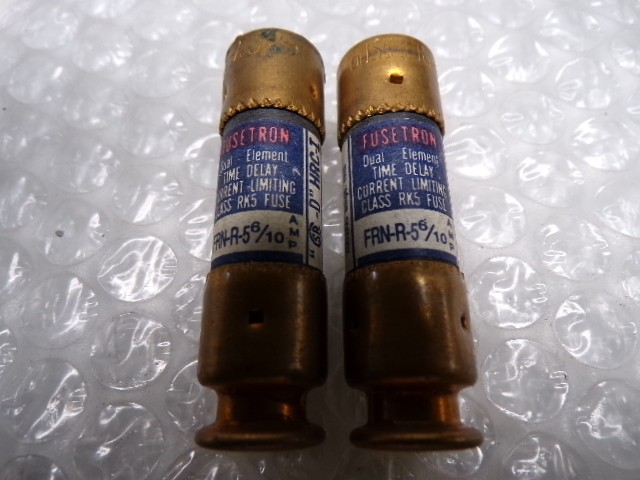 FUSETRON FRN-R-5-6/10 FUSE LOT OF 2 NSNP