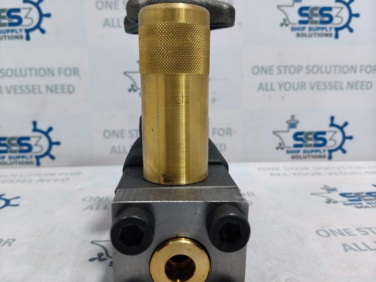 Hirose HF-4211-K-10-23-631 Hydraulic Valve Manifold Mount W/Handwheel