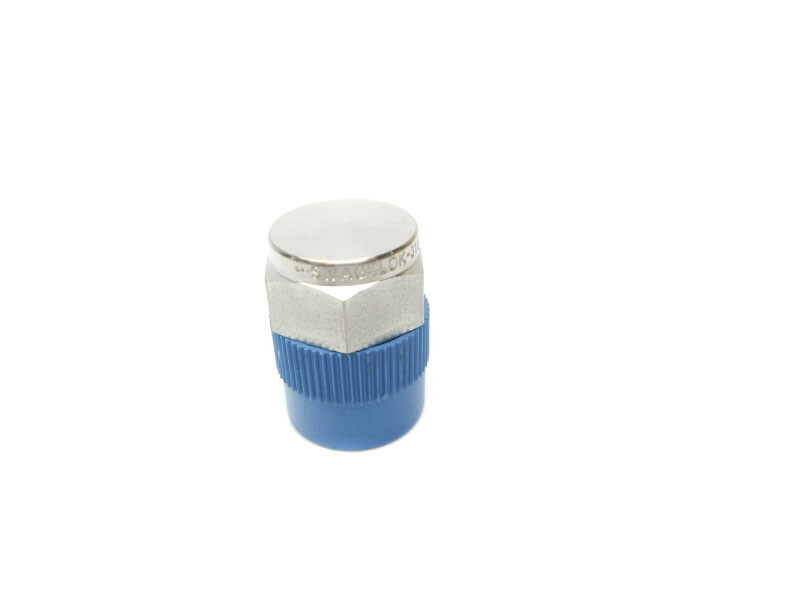 SWAGELOK SS-6-P (LOT OF 4) NSNP