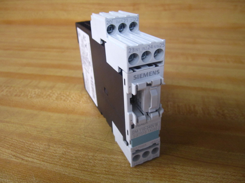 Siemens 3UF7310-1AU00-0 Digital Module
