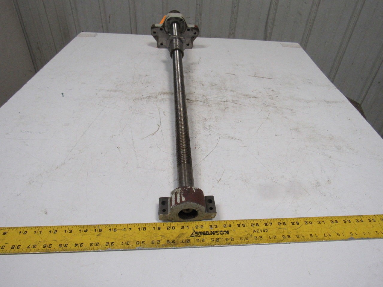Hurco Z Axis Ball Screw & Nut Assembly From a HAWK40/SSM