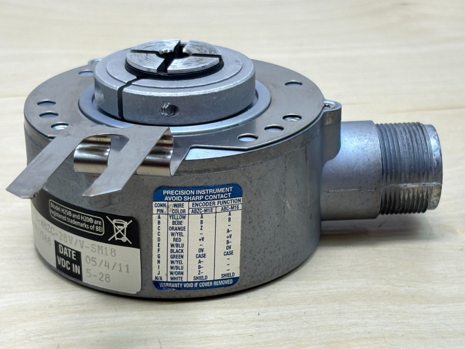 BEI XHS35F-37-R2-SS-10,000-T2-ABZC-28V/V-SM18 Encoder