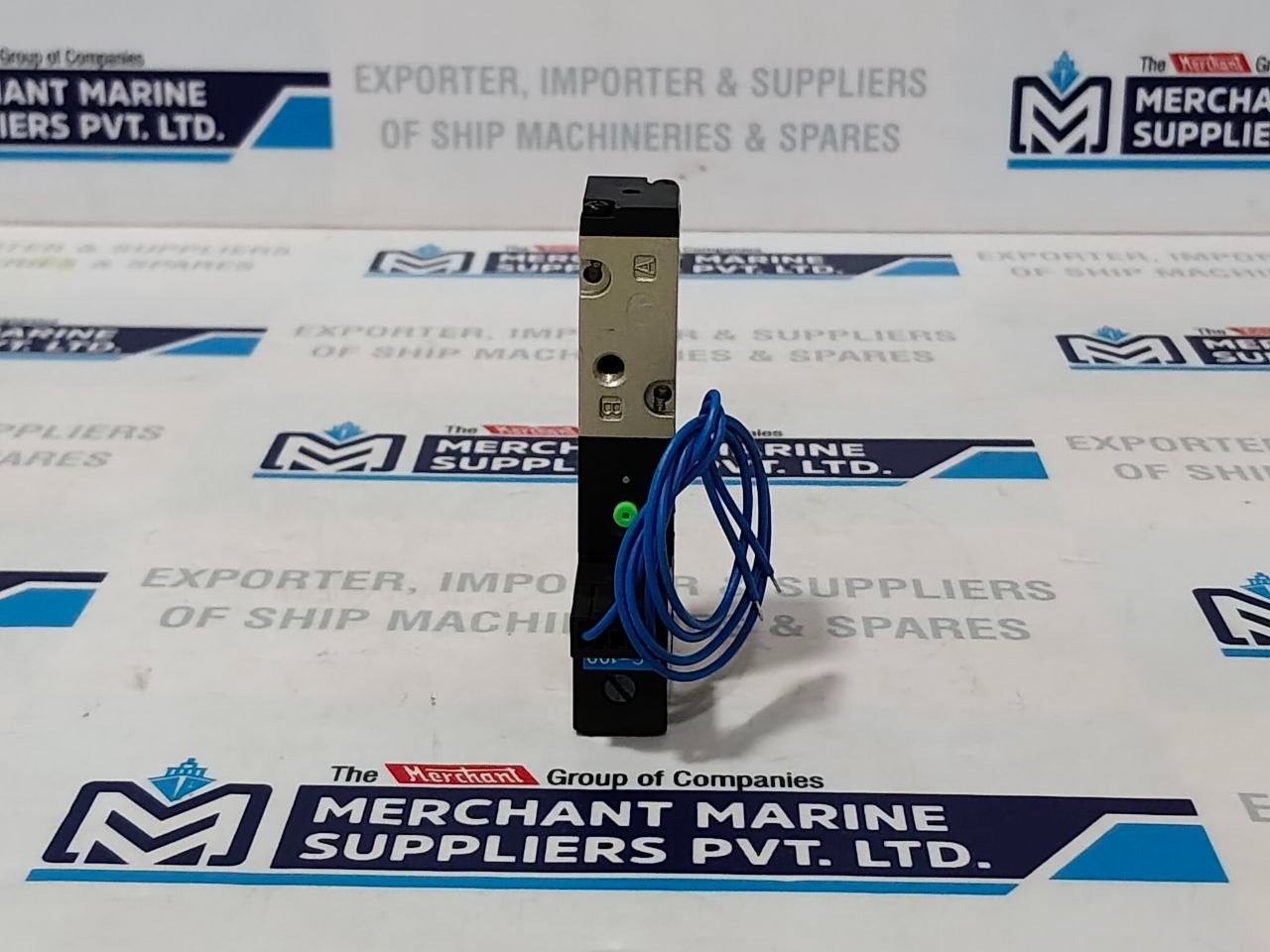 CKD 3KA110-D2 AC100V Pneumatic Solenoid Valve with Coil AC100V Press0.15-0.7MPa