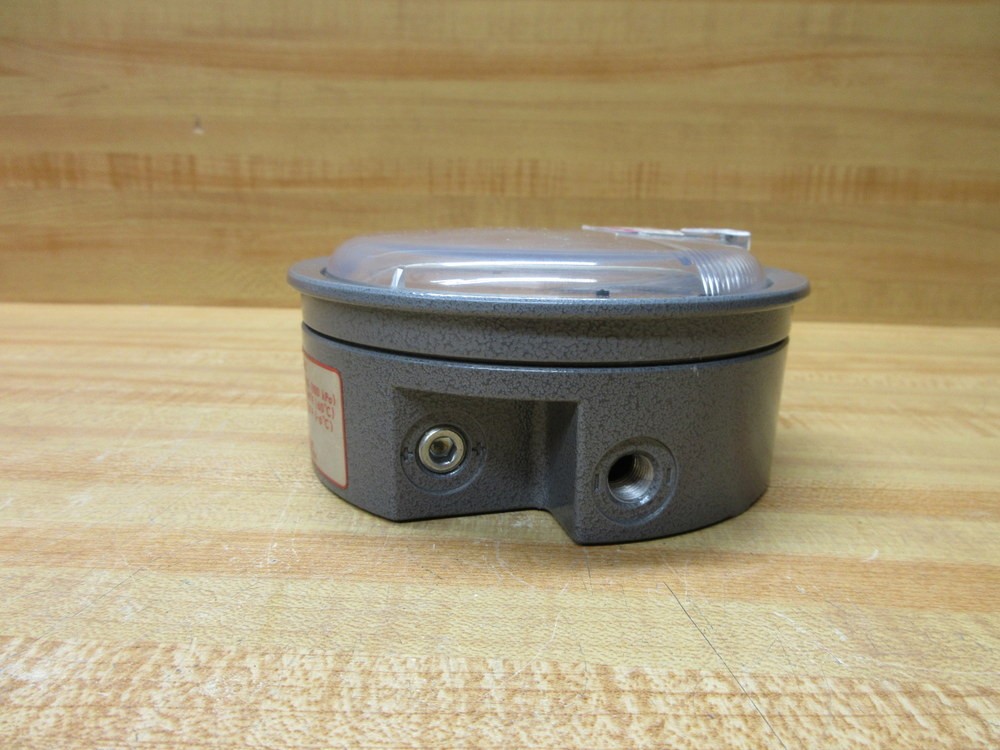 Dwyer W12ZMB Magnehelic Gauge 2010