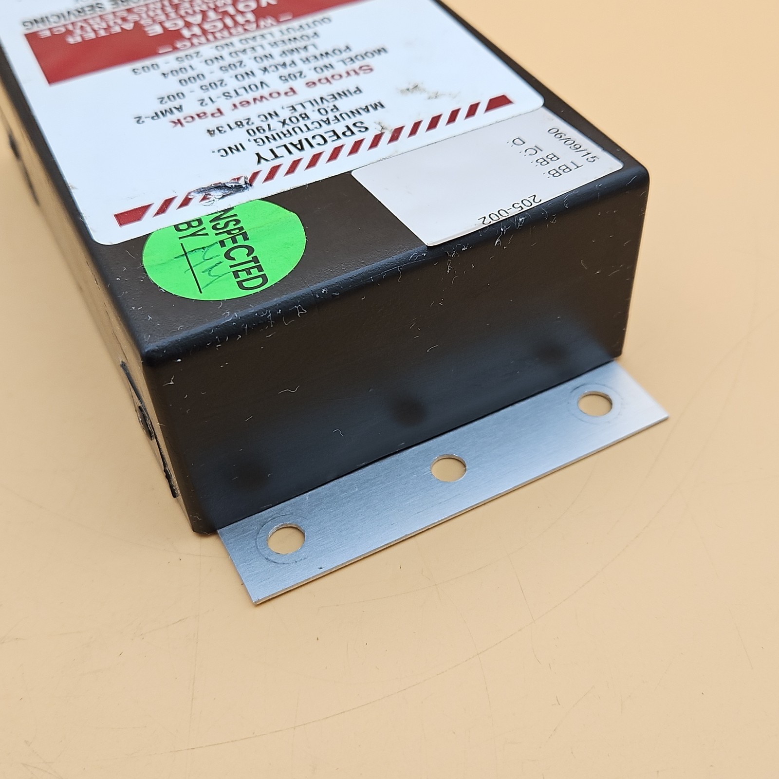 Specialty Manufacturing Strobe Power Pack Model 205 12v 2amp