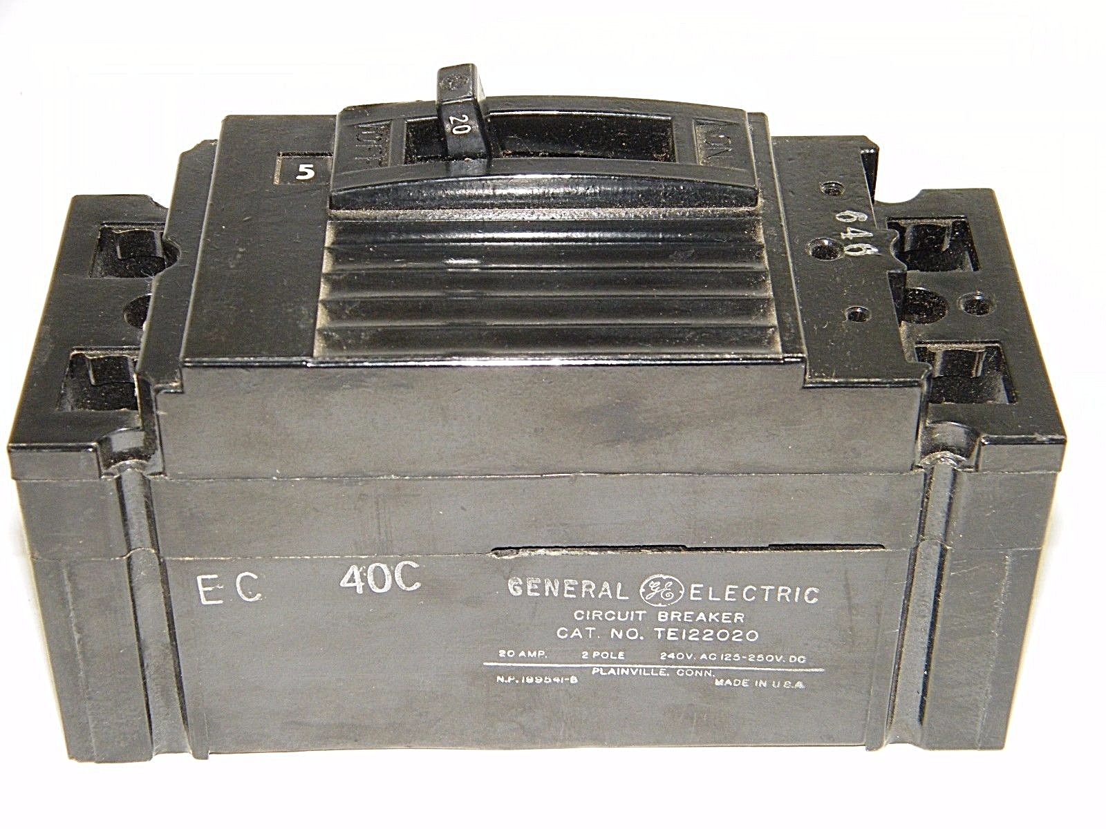 GENERAL ELECTRIC / GE 2 POLE CIRCUIT BREAKER 20AMP 240v ac, TE122020 125-250v dc
