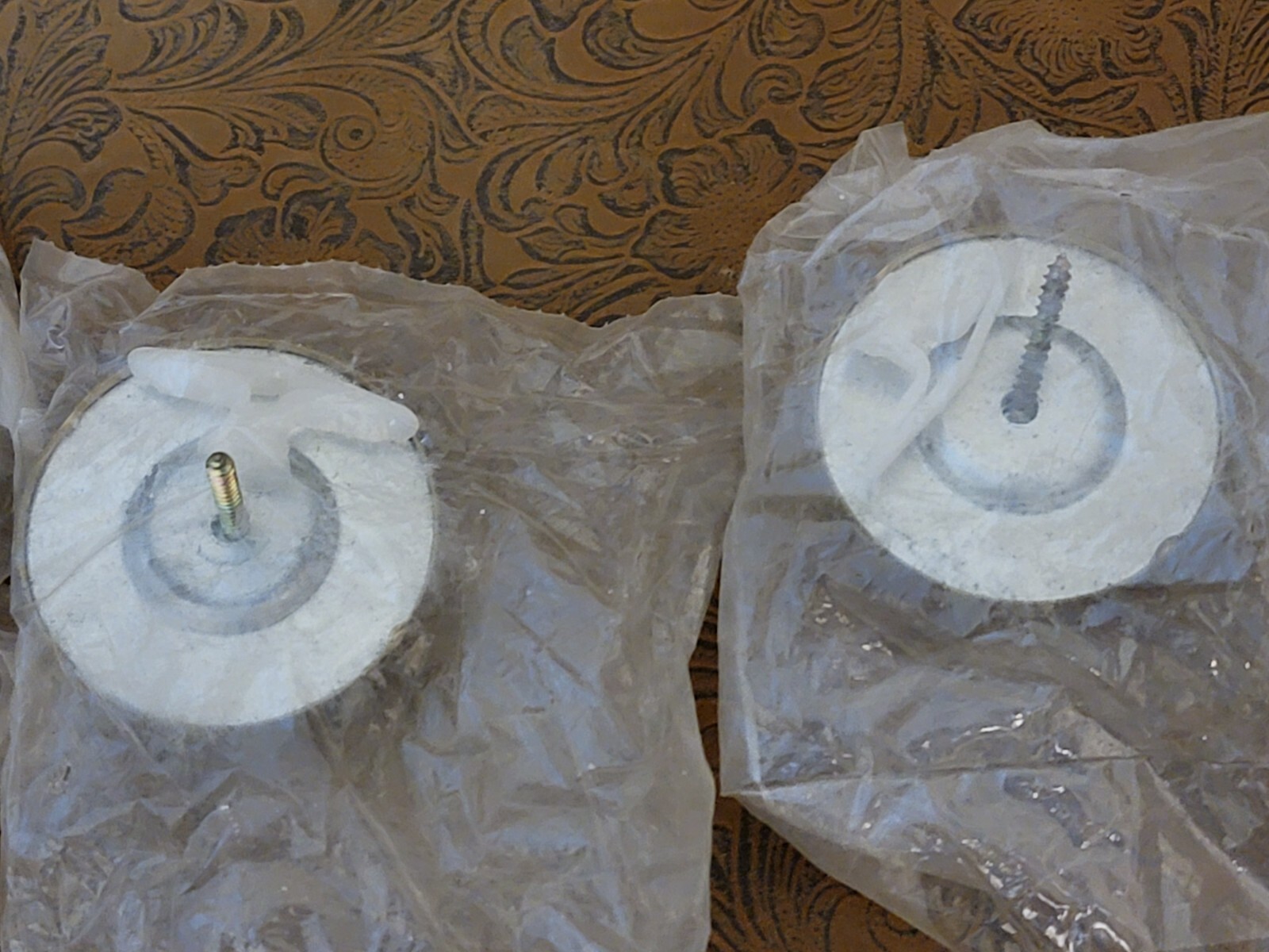 4 Pack – ROCKWOOD 409 US3 Concave Door Stop Wall Mount Bright Brass Lot#8 READ ზ