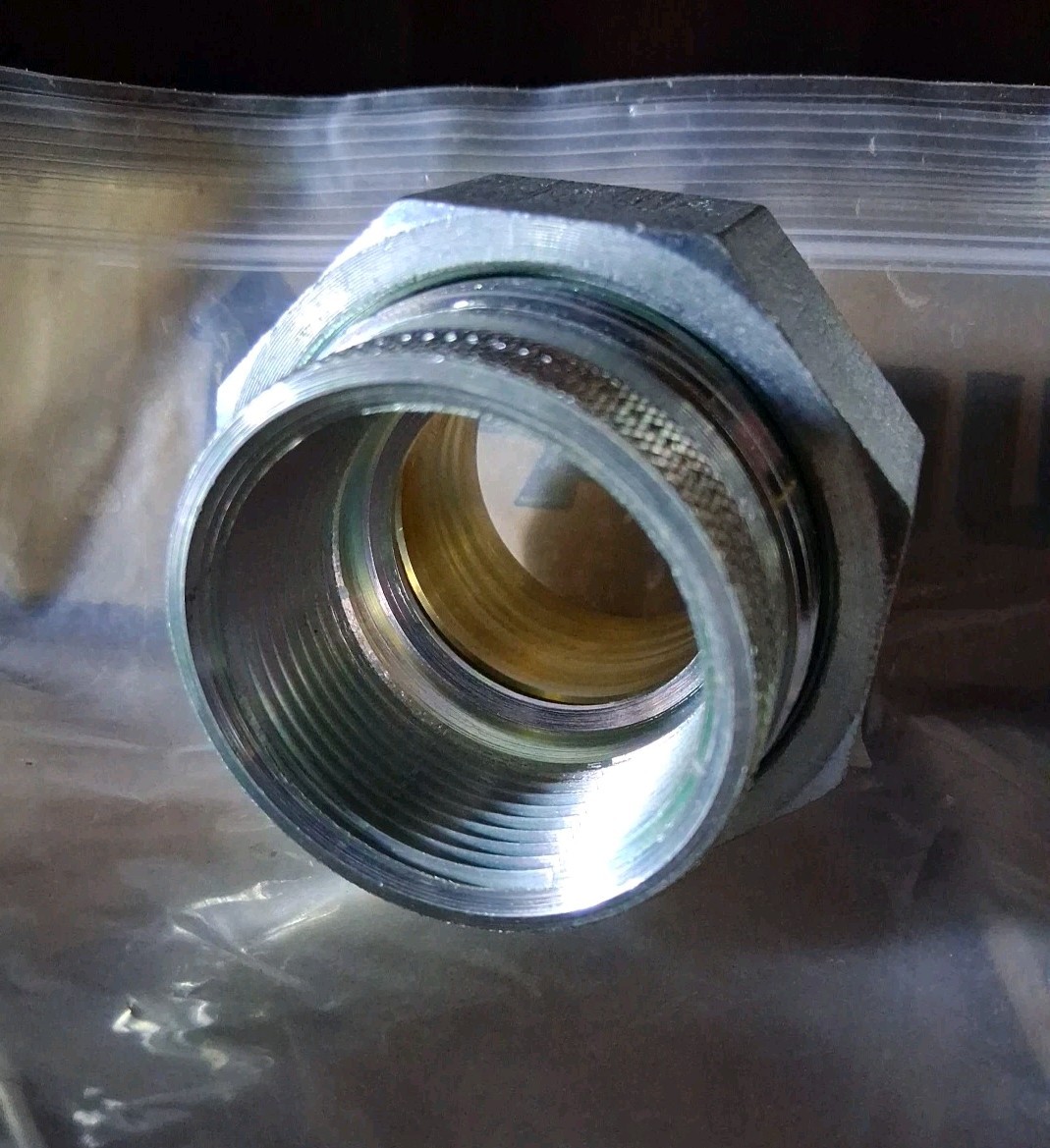 Watts 11/2 Lf 3001A-1 1/2 Dielectric Union,1-1/2 In,Fip X Solder