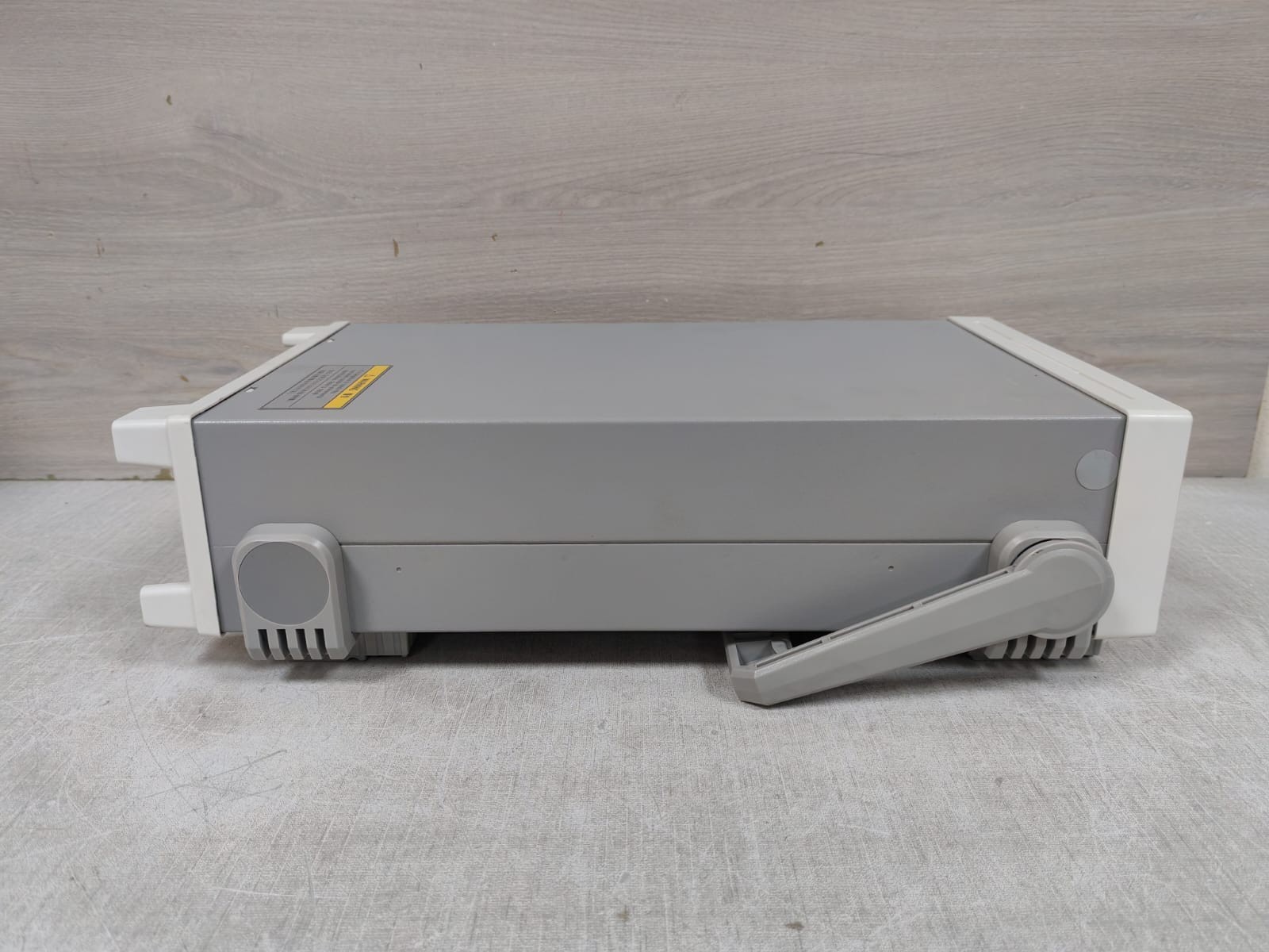 YOKOGAWA 7555 / 755501 -7-F 12WB18631 L DIGITAL MULTIMETER UNIT 230V