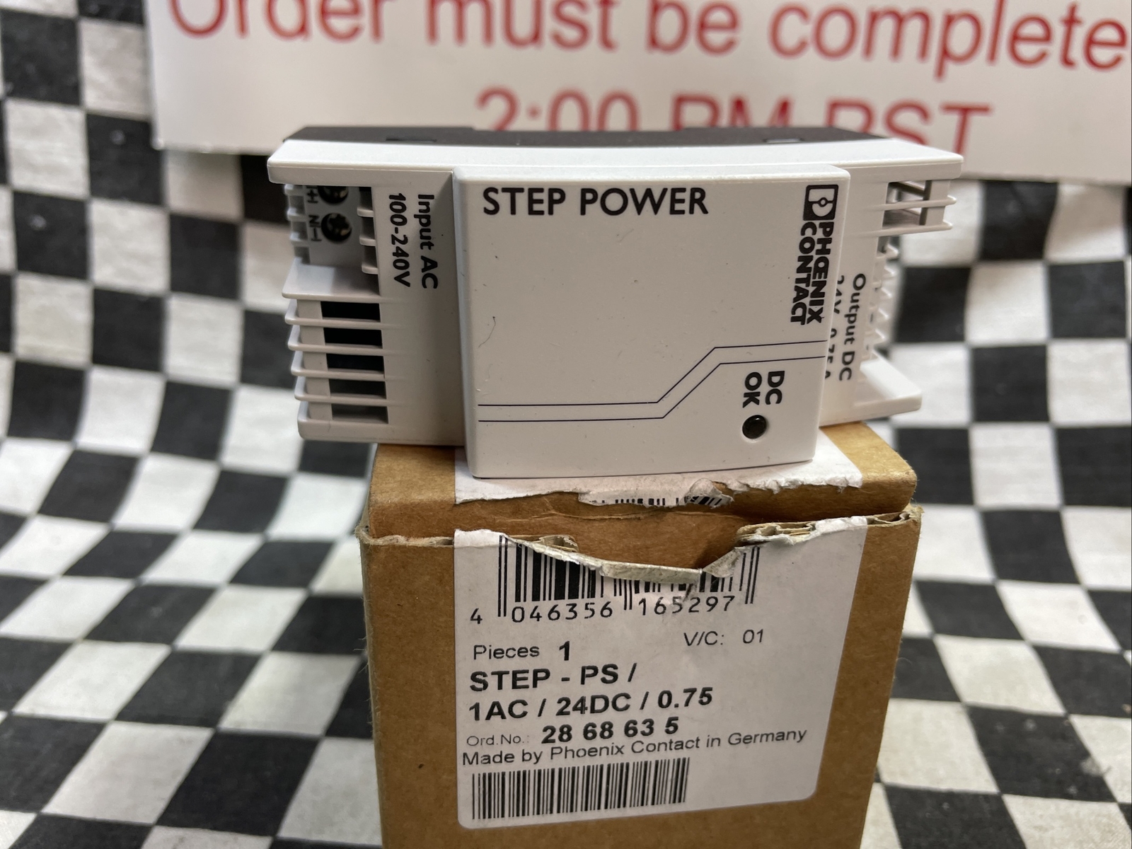 Phoenix Contact 2868635, STEP-PS/ 1AC/24DC/0.75, Power Supply, SHIPSAMEDAY#103Q5