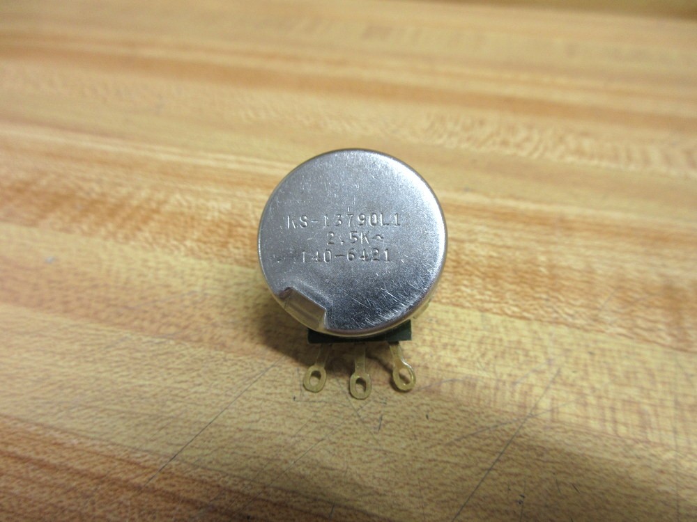 Clarostat KS-13790L1 Potentiometer 2.5KΩ KS13790L1