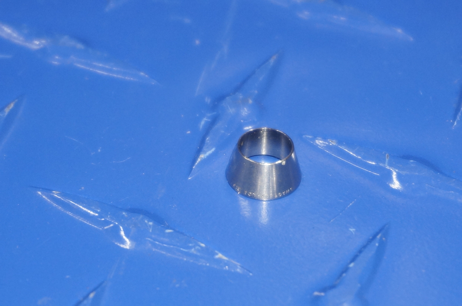 SWAGELOK 1/4″ FRONT COMPRESSION FERRULE TUBE 316 SST SS-403-1