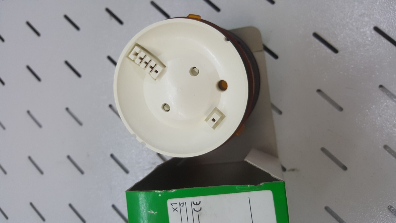 Schneider Electric XVB C35 Orange Light