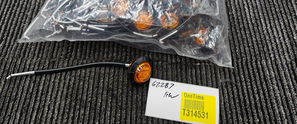 (QTY 2) Maxxima M09400Y Amber 1-1/4 Inch Round LED Clearance Marker Light