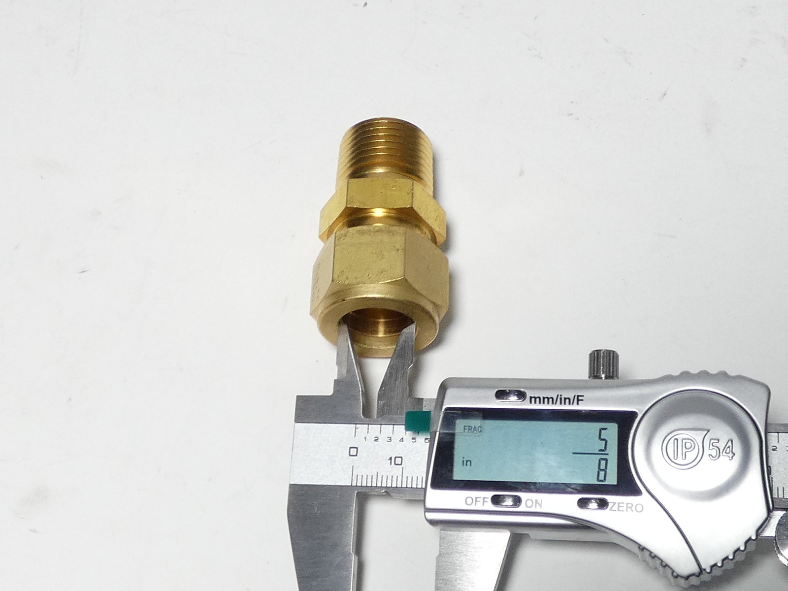 *Lot of 3* Swagelok Male Connector Compression Fitting 5/8″ Tube – NEW Surplus!