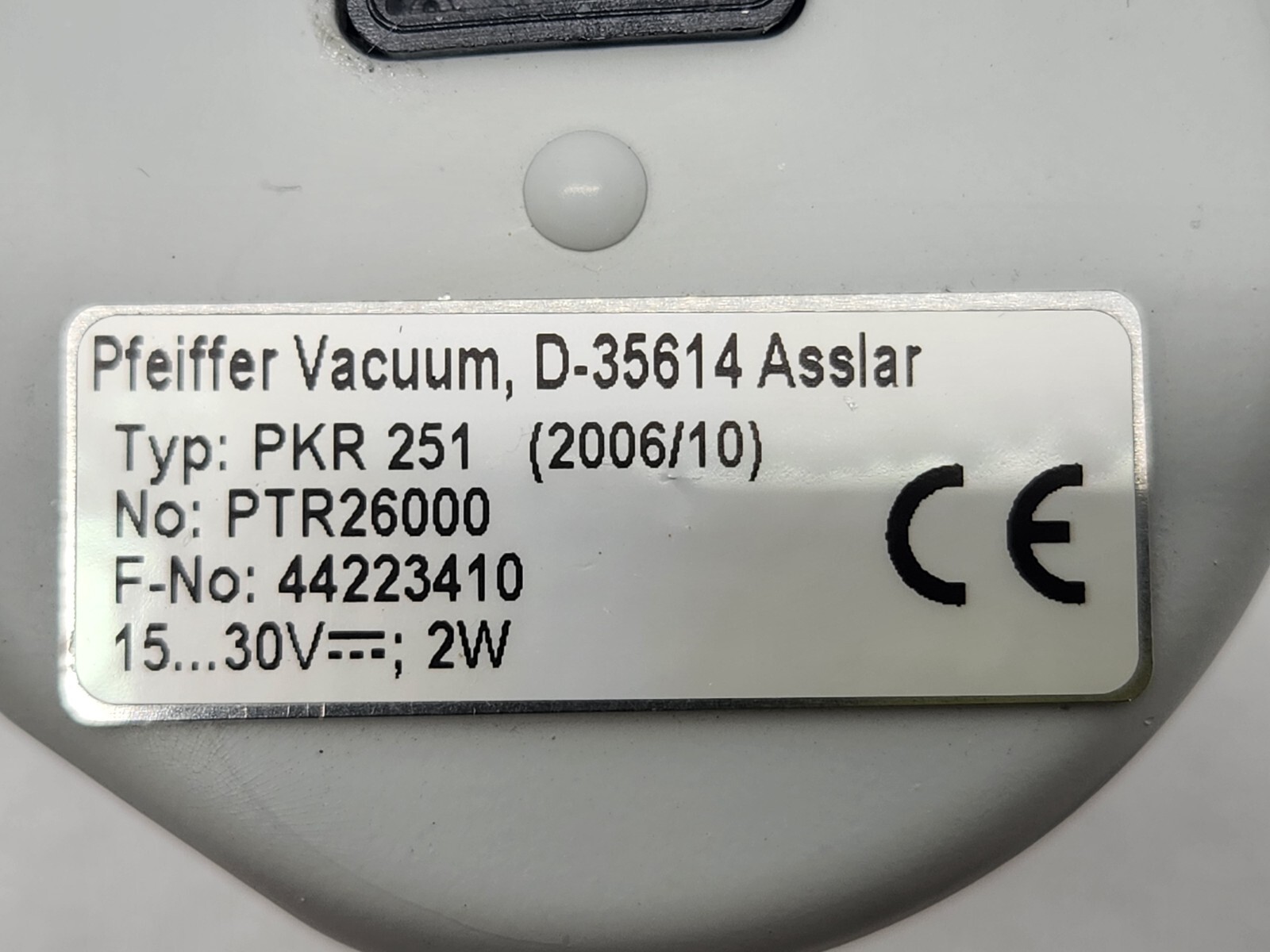 Pfeiffer Vacuum COMPACT COLD CATHODE GAUGE D-35614 Asslar PKR251 PTR26000