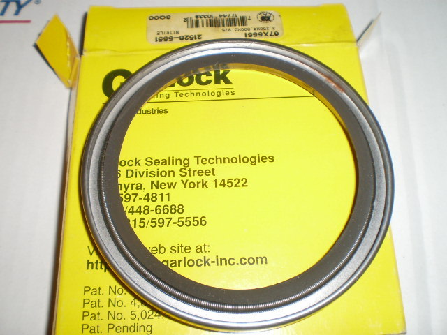 GARLOCK 67X5551 KLOZURE OIL SEAL 21528-5551 ,DEERE 21X40054A,FELPRO TCS45498