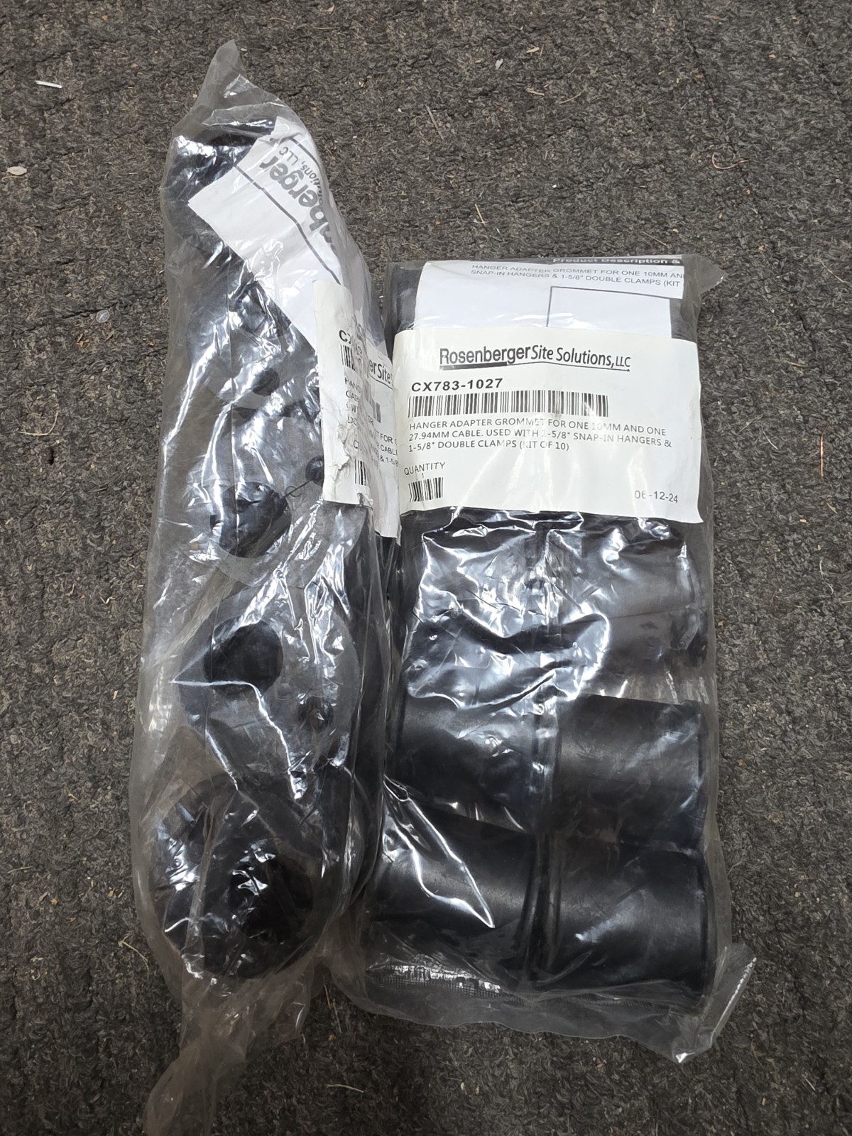 Rosenberger CX783-1027 1 5/8 Grommet For One 10mm And One 27.94mm Cable