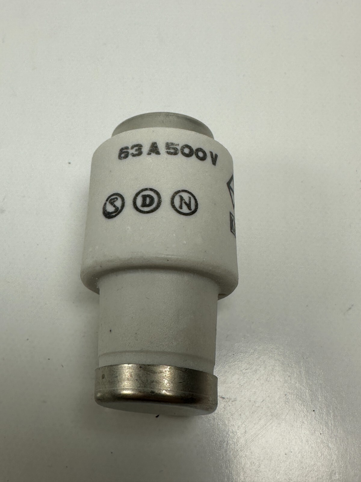Kema Heur 63A500V Ceramic Fuse 63A/500V – New Fast Ship