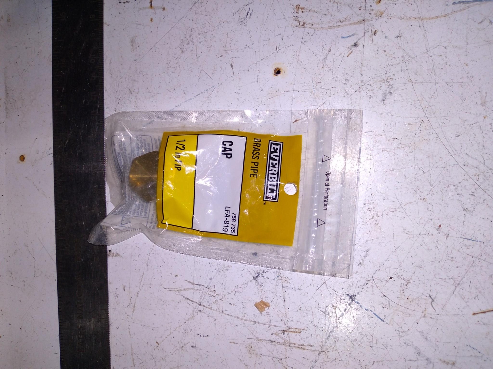 EVERBILT BRASS PIPE CAP 1/2 IN FIP LFA-819