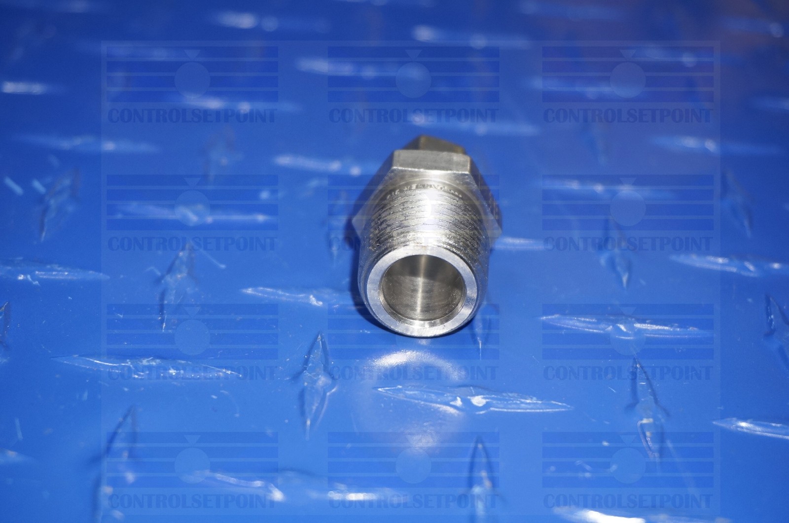 PARKER 1/4″ TUBE MALE TO 1/2″ NPT ADAPTER 316 SST 4-8-T2HF-SS 316