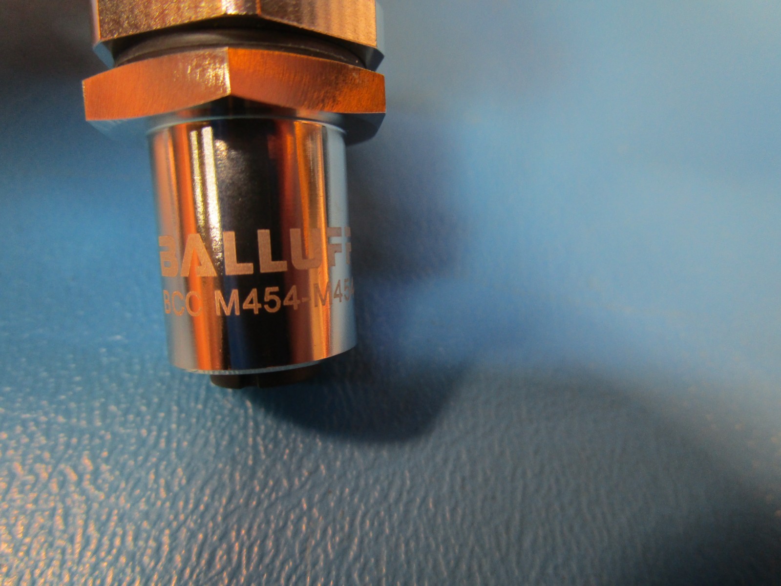 Balluff BCC06YP, BCC M454-M454-5D-RM002-000 Bulkhead, STRAIGHT, 4 Pins