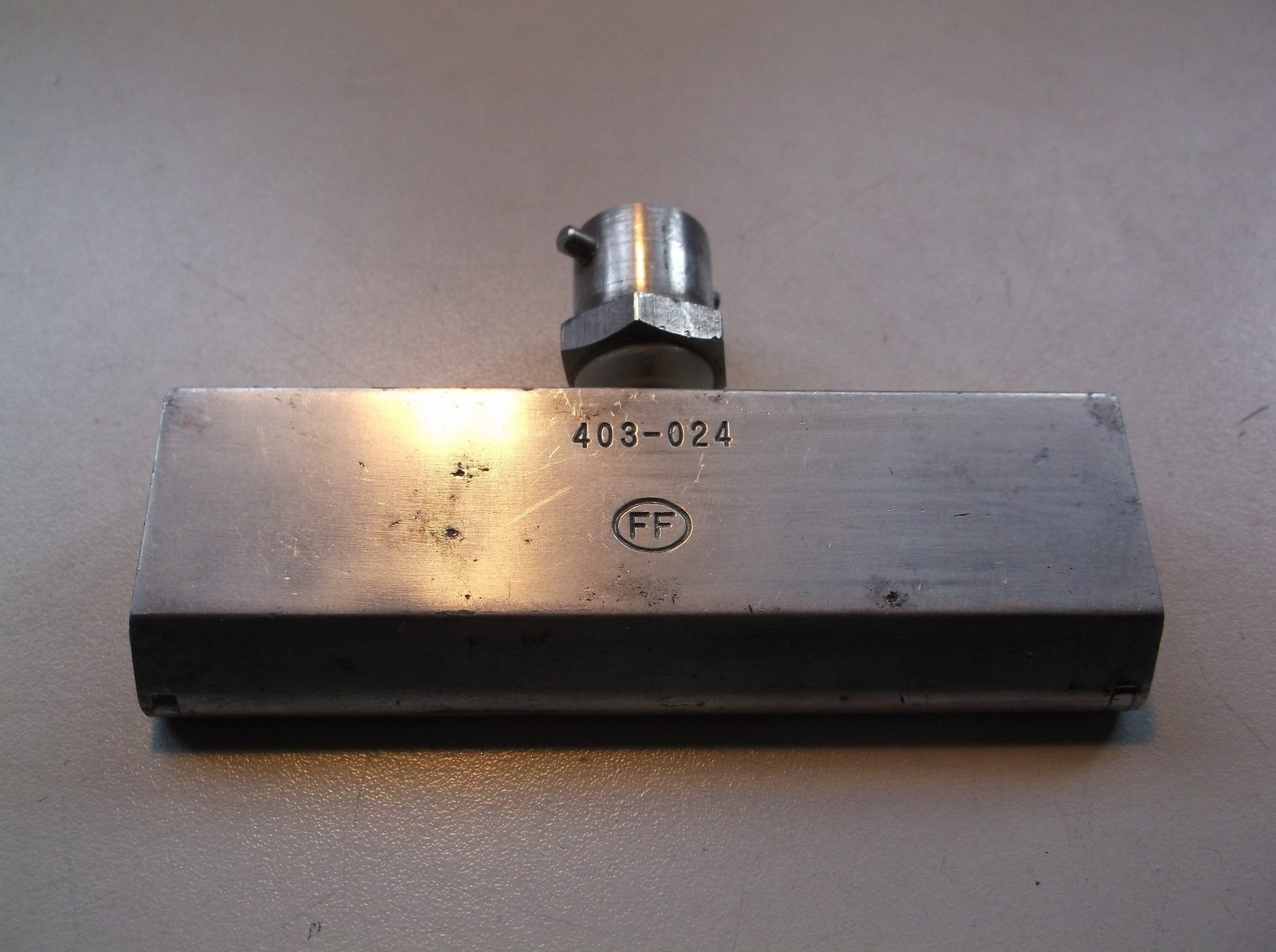 Fox Division Aro 403-024 *FREE SHIPPING*