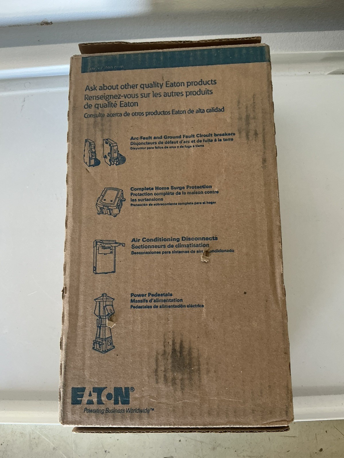 Eaton Cutler-Hammer 60 Amp 240V Non-Fused AC Disconnect w/ 20A GFCI NIB