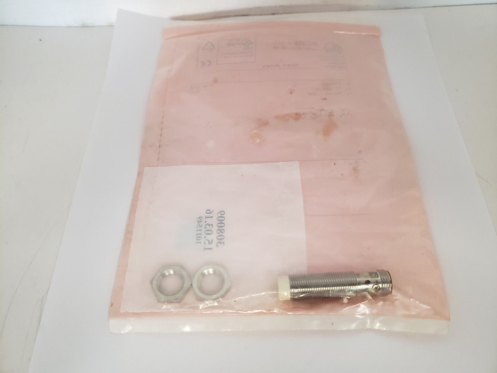 IFM IFB3007-BPKG/US-104 (IFC205) SENSOR 7MM SENSING 10-30VDC 100MA NIB